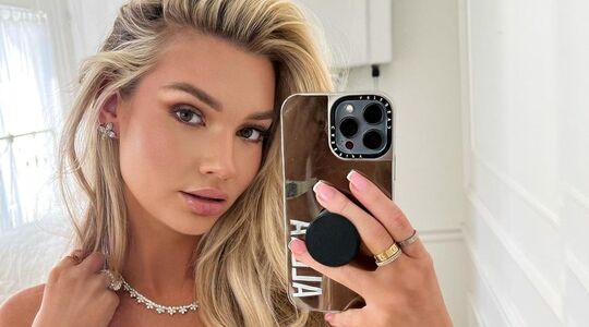 Alexa Collins Instagram