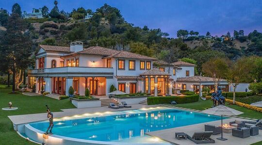 adele legt 58 miljoen neer voor villa van Sylvester Stallone