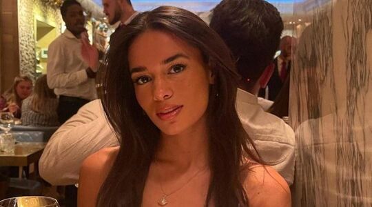 Illustratie voor: Sunita Sophia maakt grote indruk als nieuwe kandidate van Love Island 2022