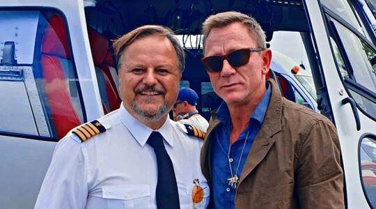 daniel craig james bond auto's