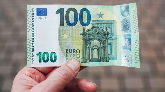 gemiddelde salaris per sector in nederland 2022