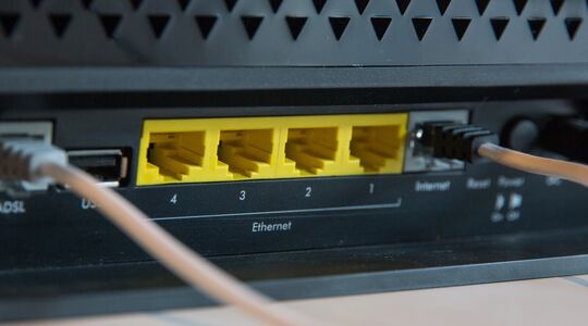 Illustratie voor: 5 tips voor goedkoper internet in huis