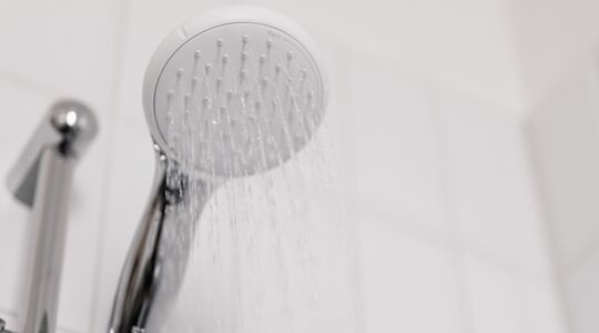 hoe duur douchen water elektra gas prijzen 2022