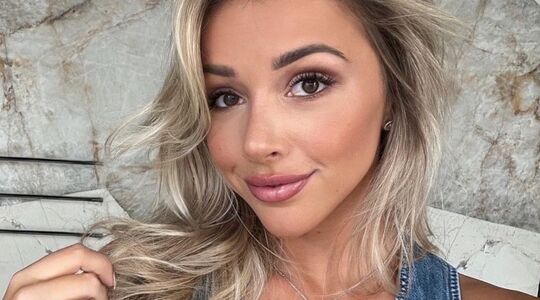 emma heesters koopt nieuwe auto maseratti instagram