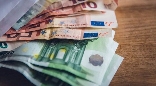 Met dit bedrag zal jouw netto loon gaan stijgen in 2023