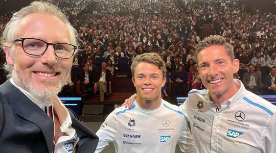 Nyck de Vries salaris