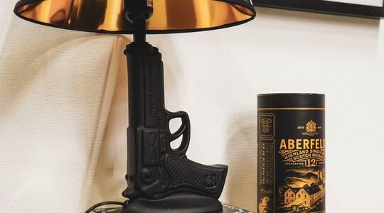 Pistool lamp Bol.com