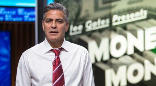 George Clooney met grijs haar in Money Monster