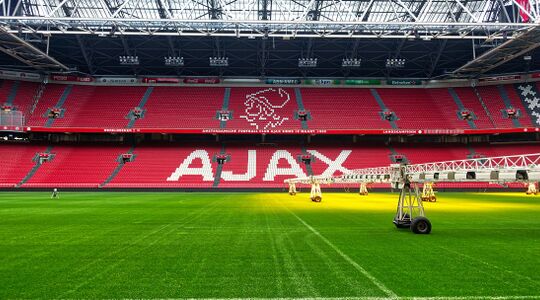 ajax geld champions league europa conference 2022 2023 2024
