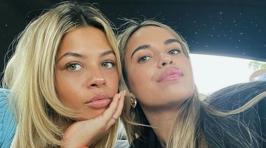 chloe jay lois ex steven bergwijn instagram