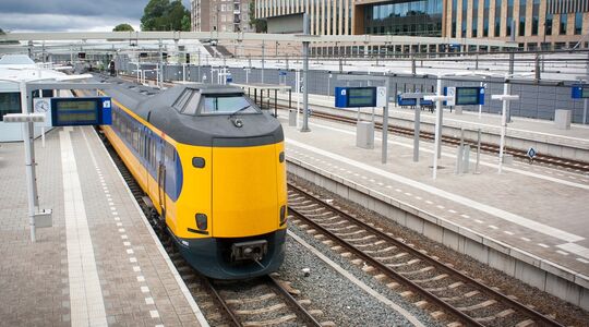 waarom ov in nederland zo duur