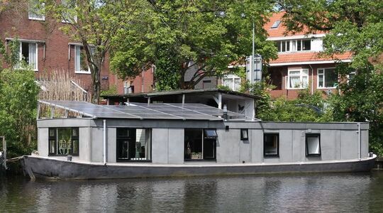 Funda-buitenkans-woonboot-groningen