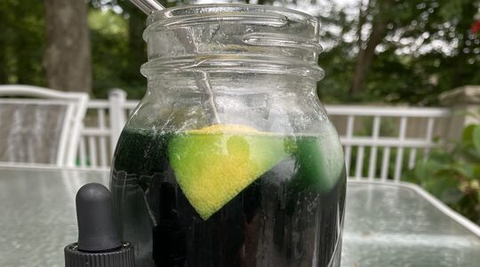 chlorofyl drinken water gezond