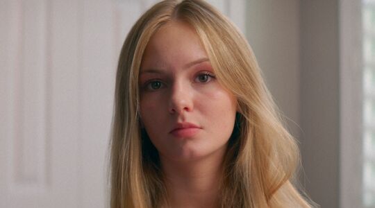 take care of maya documentaire