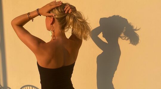 isa dekker az nieuwe speelster instagram
