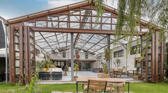 funda prachtig huis met bedrijfsruimte