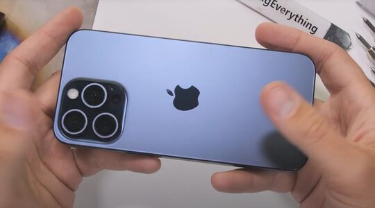 hoe buigbaar is iphone 15