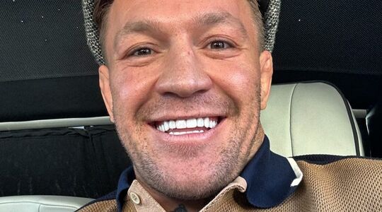 conor mcgregor fit road house film