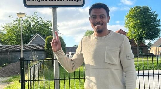 donyell malen koopt penthouse amsterdam
