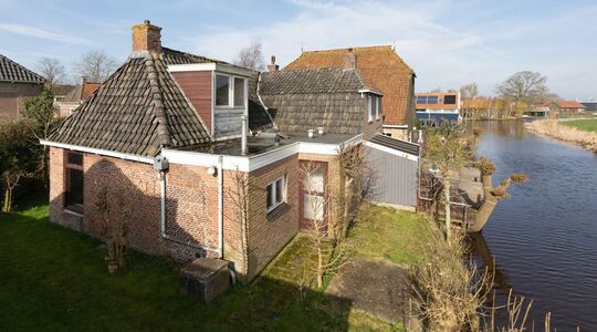 woning aan het water te koop funda