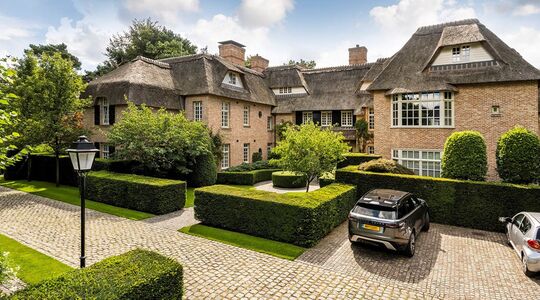 villa ronald koeman gooi