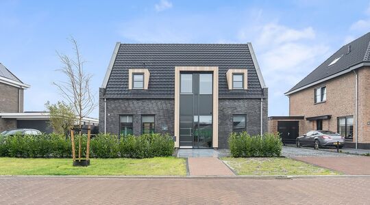 grijze villa kleurloos heerhugowaard broekhorn