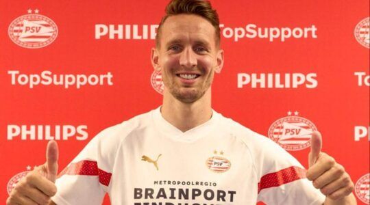 Luuk de Jong, de PSV-spits die in bezit is van een prachtige auto