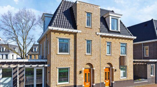 De woning op Funda waarin een intieme daad werd vastgelegd.