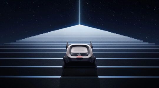 Eufy Omni S2 klimt op trap