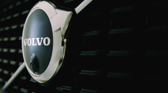 volvo logo