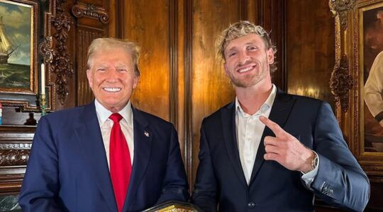 Logan Paul, de man met een unieke horlogecollectie, naast Donald Trump.