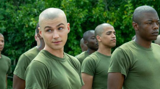 De hoofdpersoon in Boots, te zien op Netflix