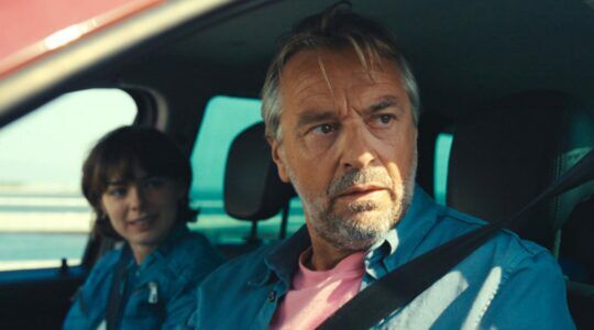 Tom Waes en Freya van Campenhout in Badgast