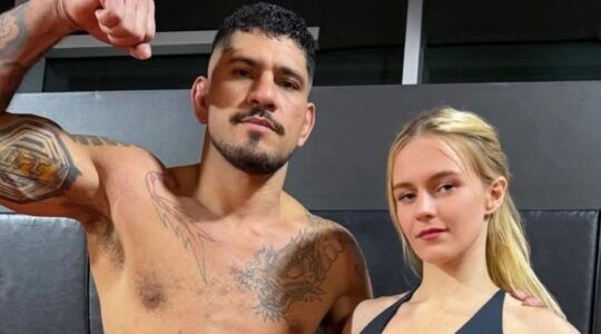 Instagrammodel Vera Dijkmans met UFC-kampioen Alex Pereira