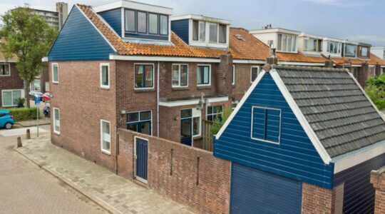 De buitenkant van de woning van acteur Oscar Aerts