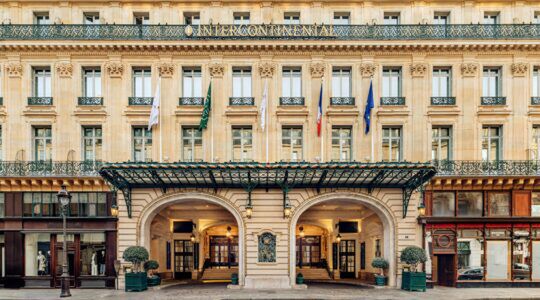 De voorkant van het InterContinental Paris Le Grands