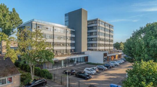 Het pand waarin het mini Funda-huis zich begeeft.