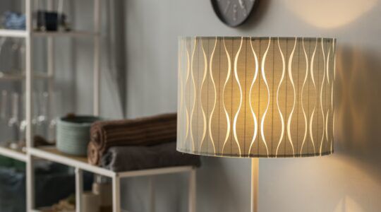 Een lamp die tijdens de daluren energie kan gebruiken.