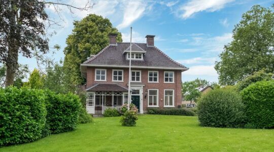 De Funda-villa die als unieke opknapper wordt aangeboden.