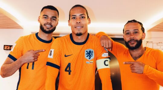 Cody Gakpo, Virgil van Dijk en Memphis Depay
