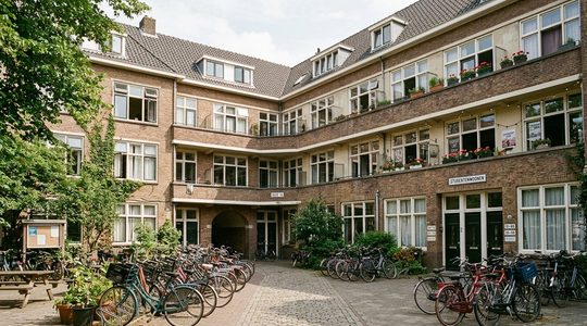 Een aantal studentenkamers die mogelijk te duur zijn.