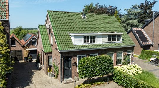 Het huis dat een eigen bar heeft.