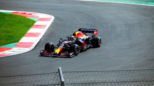 Max Verstappen op Zandvoort circuit F1