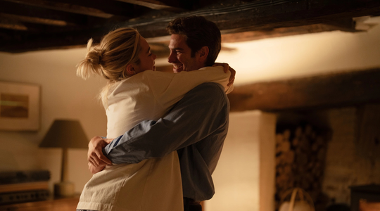 Florence Pugh en Andrew Garfield in We Live in Time