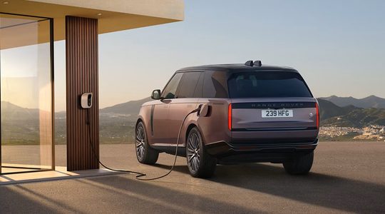 De eerste elektrische Range Rover.