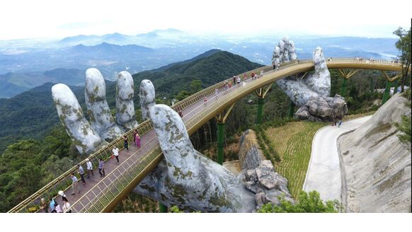 Golden Bridge: dé meest indrukwekkende brug van Vietnam