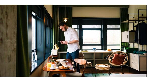 Je kan nu bij Hotel V een kamer huren als home office