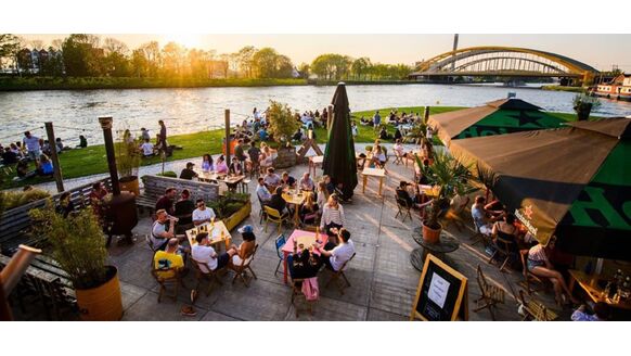 10 leuke terrassen in Utrecht om speciaalbier te drinken