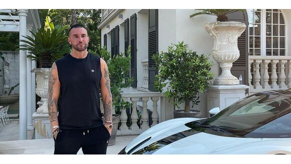 Binnenkijken in de extreem smakeloze villa van ontwerper Philipp Plein (t.w.v. €200 miljoen)