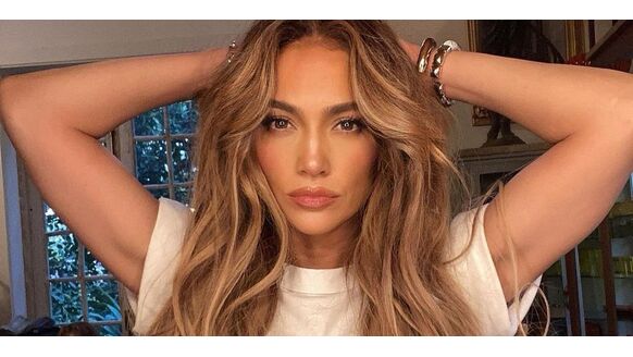 Jennifer Lopez plaatst foto op Instagram van haar ‘Beach Bum’